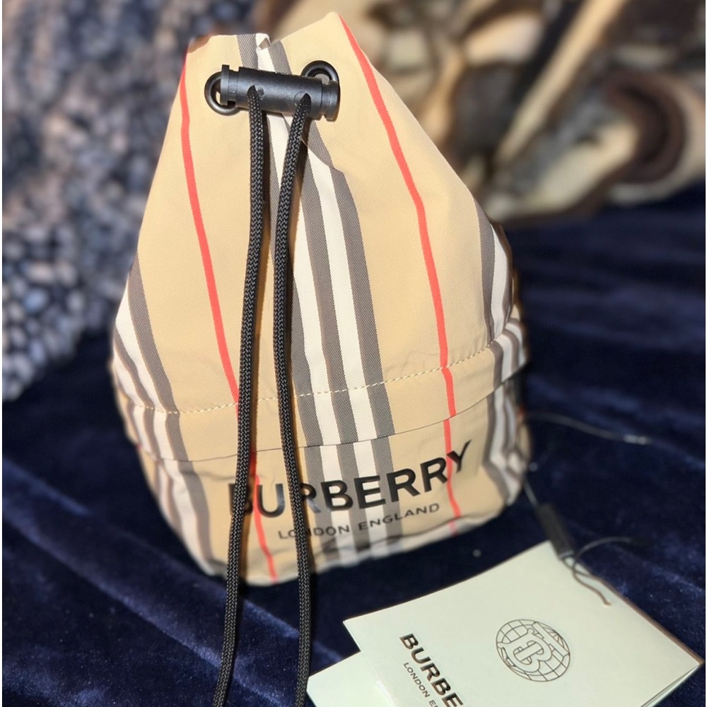 Burberry Phoebe drawstring pouch
